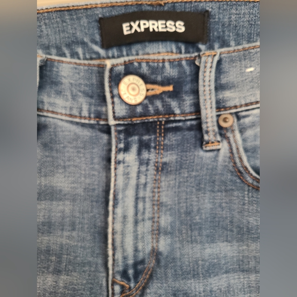 Express Jeans - Picture 2 of 4